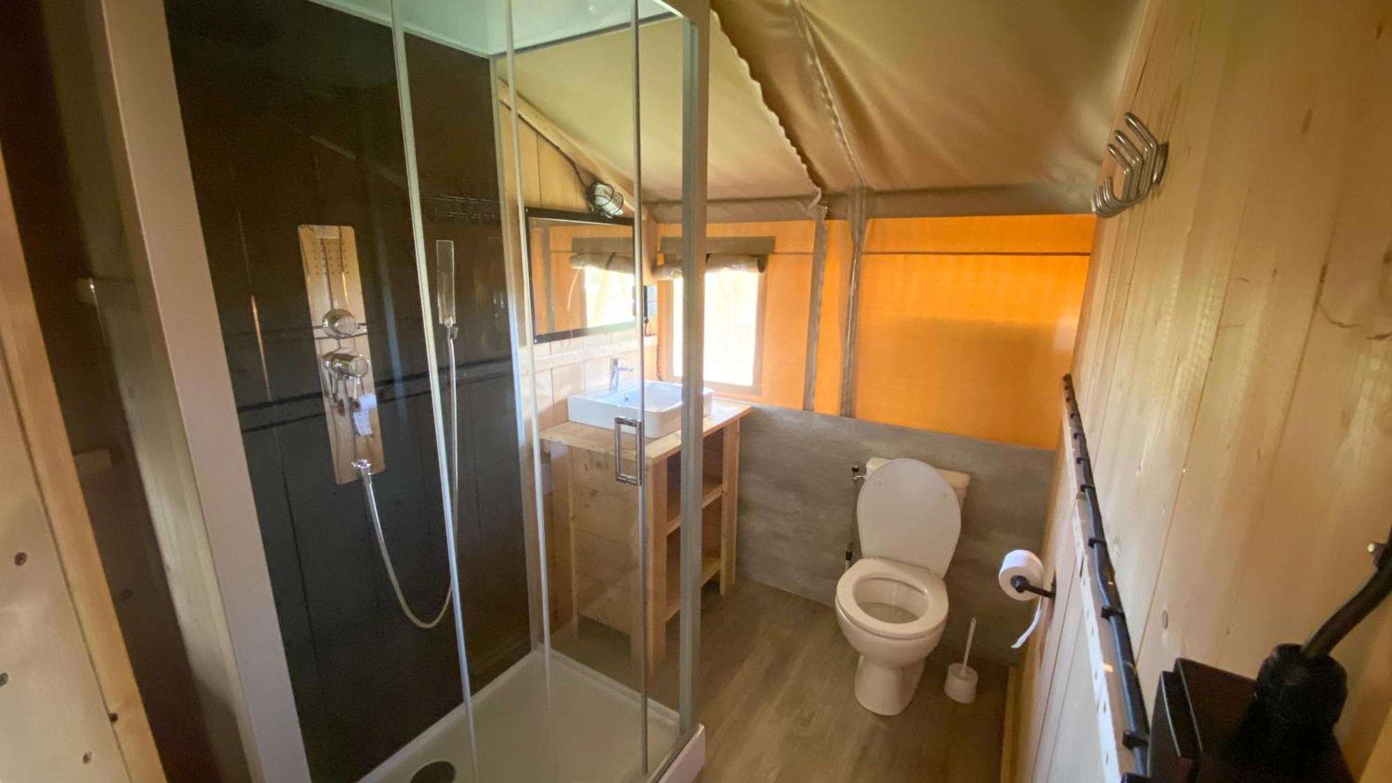 Camping De Tolbrug Bergharen Rom bilde