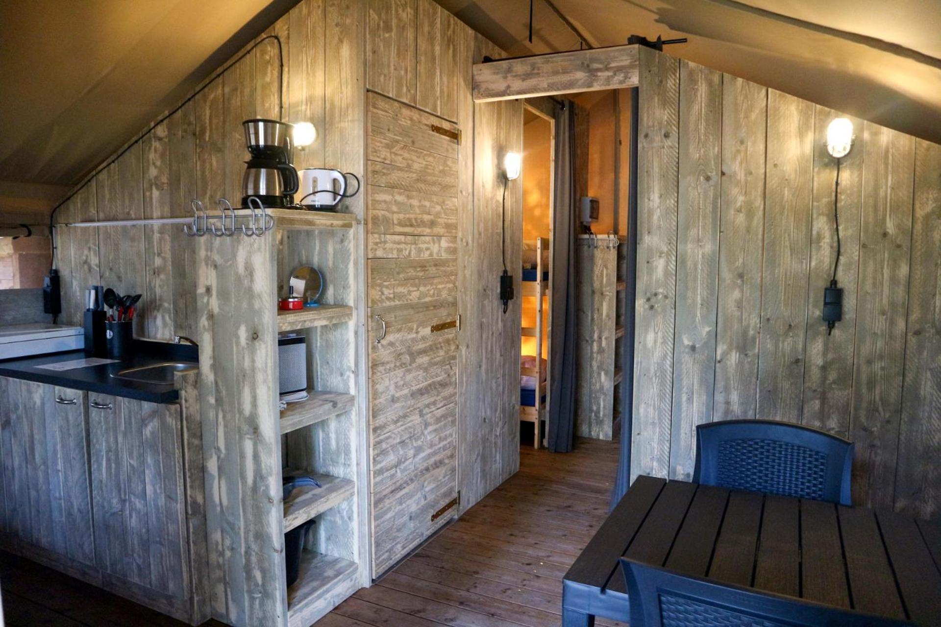 Camping De Tolbrug Bergharen Rom bilde